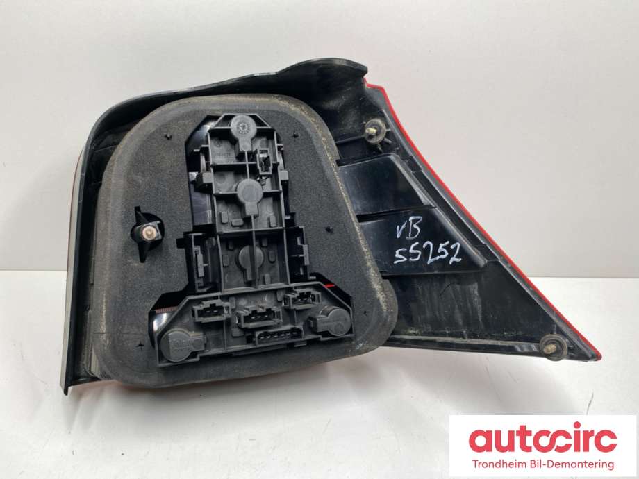 Baklykt venstre til VW Golf IV 1998-2003  (1J6 945 095 S|)