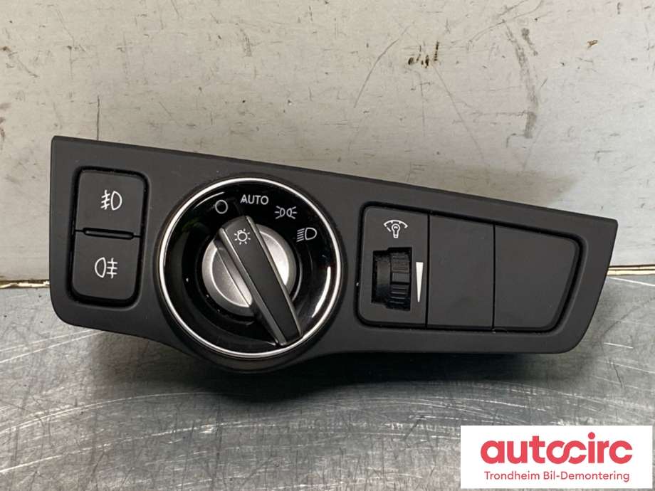 Bryter lys til Hyundai i40 2012-2017 (933003Z050RY|)