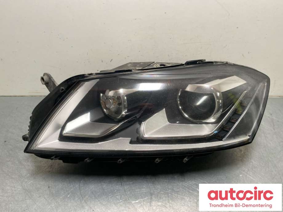 Frontlykt venstre xenon til VW Passat, 2011-2015 (B7) (B7) (3AB 941 753)