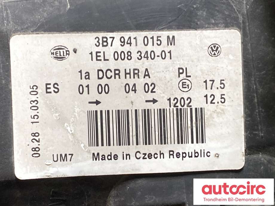 Frontlykt venstre halogen til VW Passat 2001-2005 (B5,3BG) (B5,3BG) (3B7 941 017 M|)