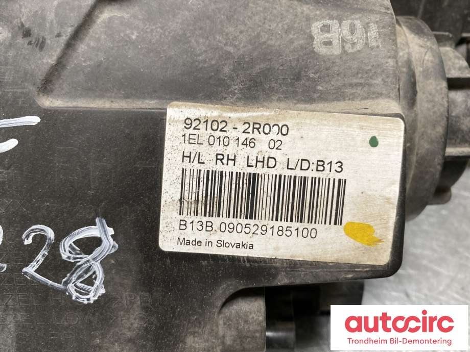 Frontlykt høyre halogen til Hyundai i30 2007-2012 (Type I) (92102-2R000|)