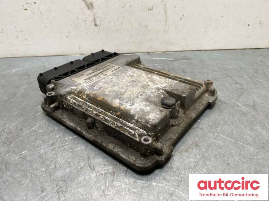 Styreenhet motor til Dodge Journey 2008-2010  (BOSCH|0281014577|5094820AB|)