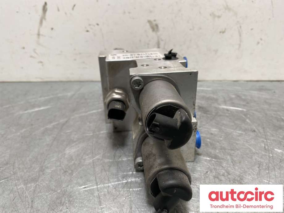 Hydraulikk sentral til BMW X5 2007-2013 (E70) (E70) (BMW|37 20 6 794 578|VB679457802|)