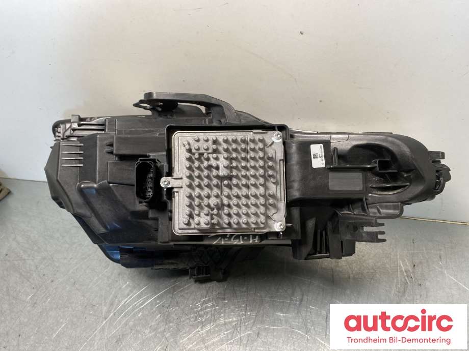Frontlykt venstre full-LED til Polestar 2 2020-->> (32140430|)