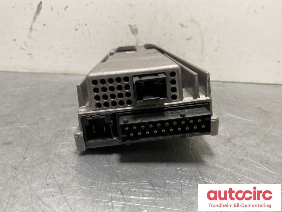 Bilstereo forsterker til BMW X5 2007-2013 (E70) (E70) (65 12 7 846 911|65 12 8 054 812|)