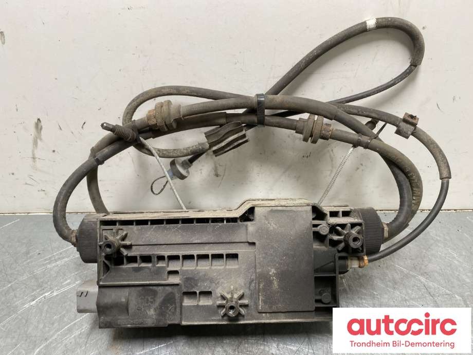 Håndbrekk/parkbrems elektrisk, fra bakstilling til BMW X5 2007-2013 (E70) (E70) (34 43 6 850 289|6850289|)