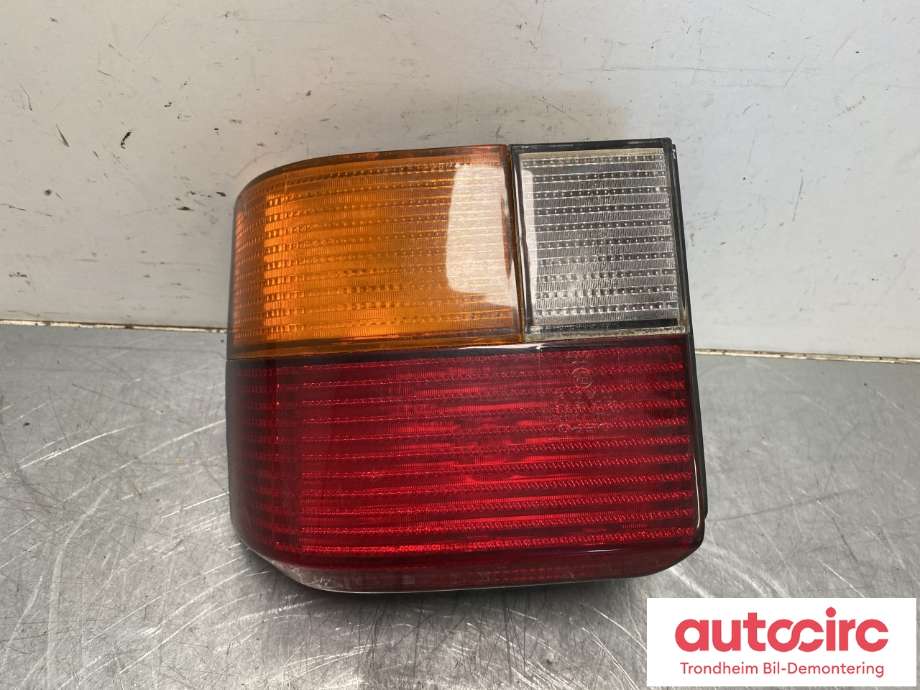 Baklykt høyre til VW Transporter / Caravelle, 1990-2003 (T4) (T4) (DEPO|701 945 096)
