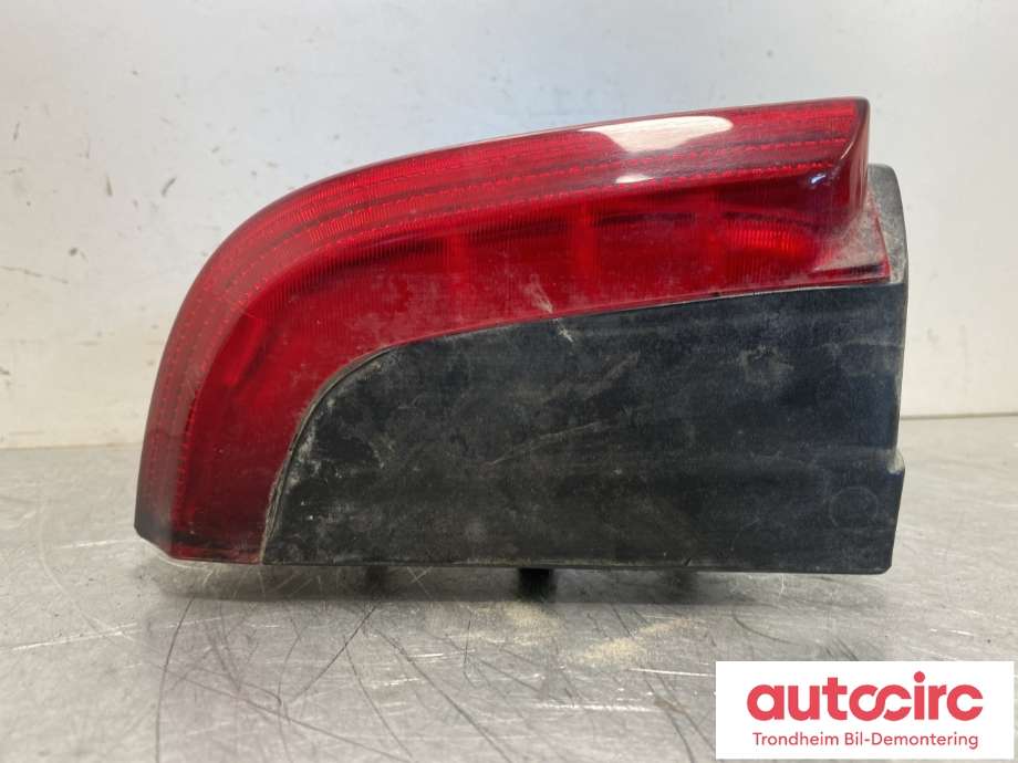 Baklykt høyre til VW Transporter / Caravelle 1990-2003 (T4) (T4) (DEPO|701 945 096|70194509601C|)