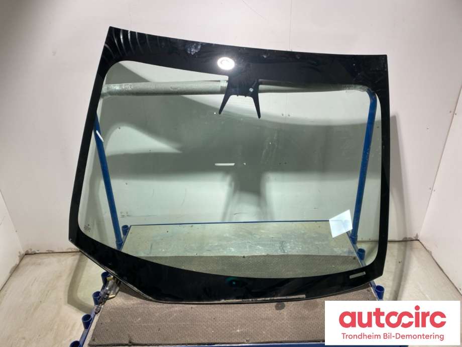Frontrute til Tesla Model 3, 2018-2023 (Fase 1)  (1466270-50-B)