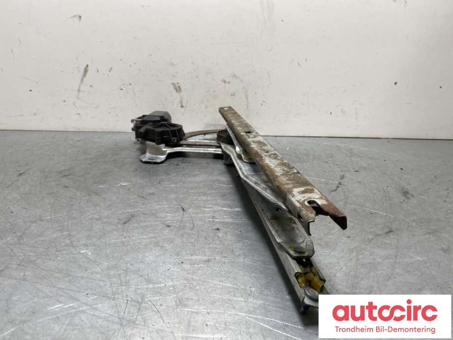 Ruteheis høyre foran til Ford F-250 1997-2003 (1C3Z2523200BA|)