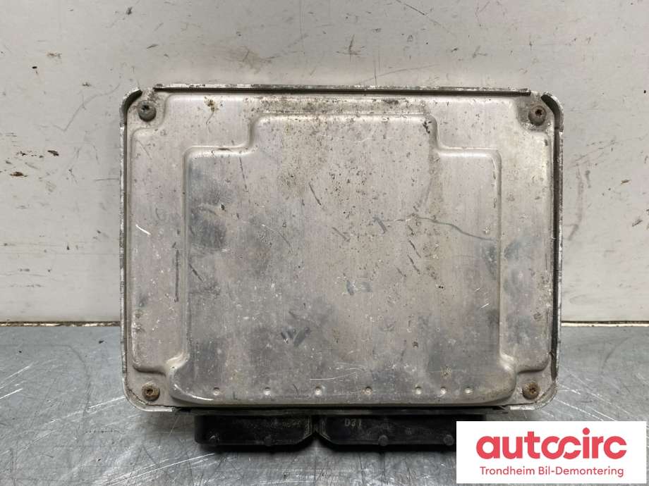 Styreenhet motor til VW Transporter / Caravelle 1990-2003 (T4) (T4) (VW/BOSCH|074 906 018 AH|)