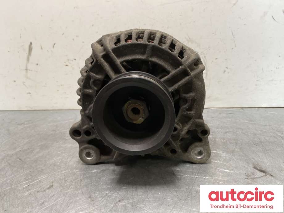 Dynamo diesel til VW Transporter / Caravelle 1990-2003 (T4) (T4) (BOSCH/AUDI/VW|028 903 018 C|)