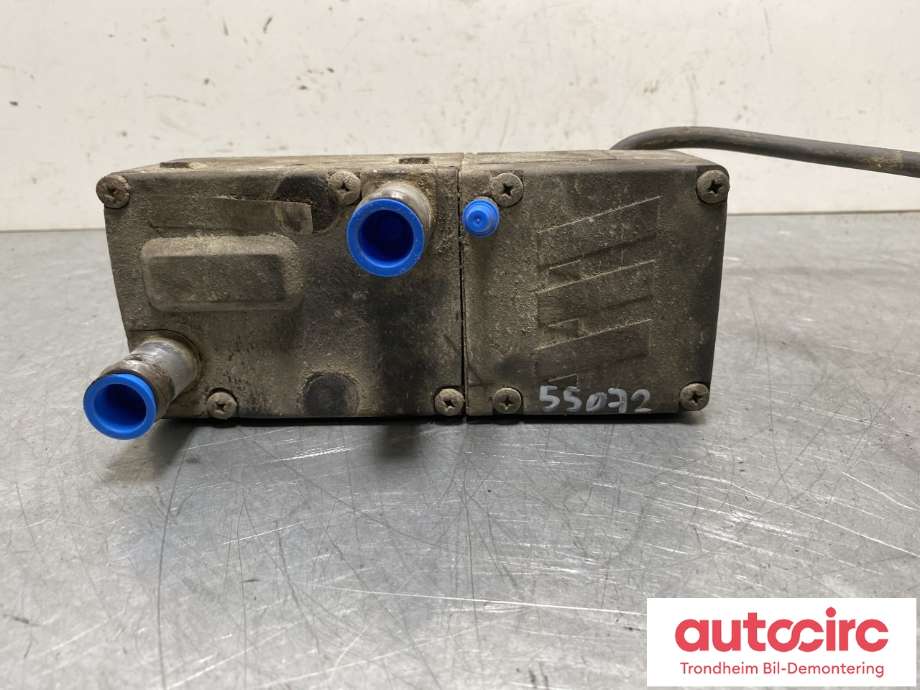 Dieselvarmer til VW Transporter / Caravelle 1990-2003 (T4) (T4) (7D0 815 071|)