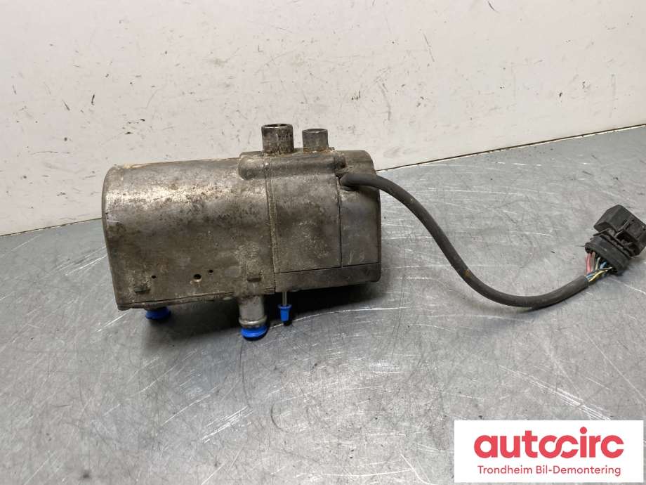 Dieselvarmer til VW Transporter / Caravelle 1990-2003 (T4) (T4) (7D0 815 071|)