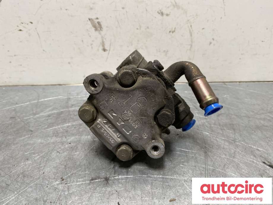 Servo pumpe mekanisk til VW Transporter / Caravelle 1990-2003 (T4) (T4) (7D0 422 155|)
