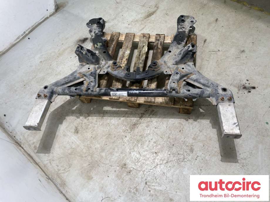 Travers foran hoved til Tesla Model 3 2018-2023 (Fase 1)  (1044521-00-M|1044521-00-N|1044521-11-N| 1044521-99-N)