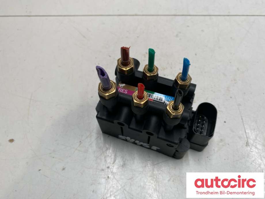 Ventilblokk luftfjæring til Audi e-tron 2018-->>
