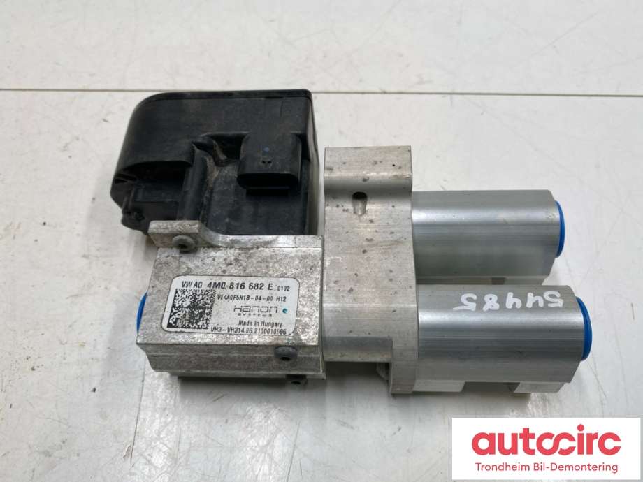 Aircondition diverse til Audi e-tron, 2018-->> (4M0816682E)