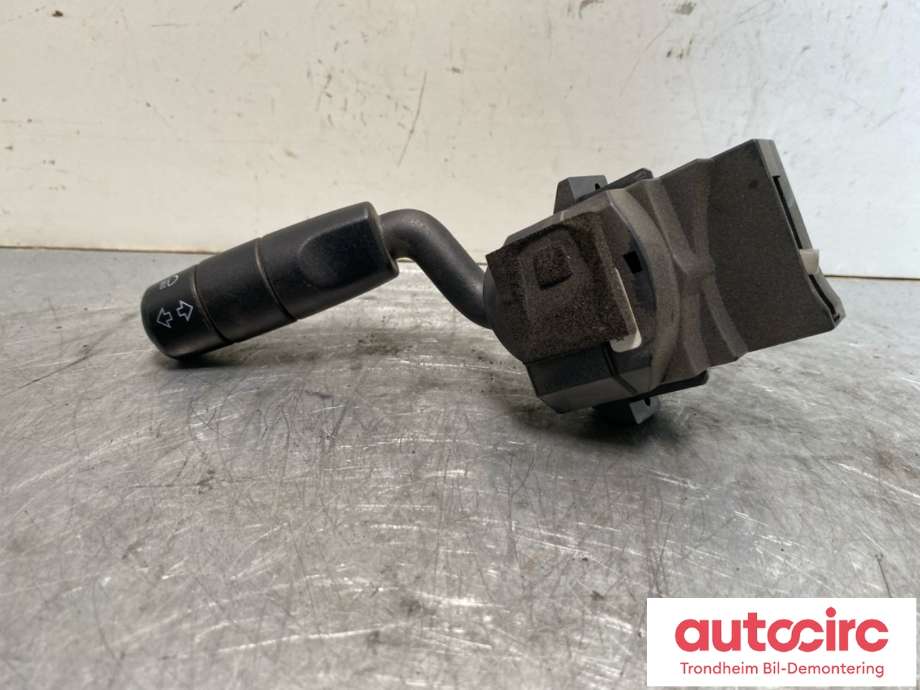 Bryter blink til Land Rover Discovery, 2005-2009 (Type III)  (XPC500100PVJ)