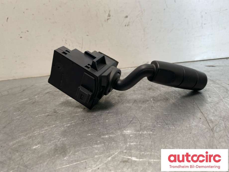 Bryter blink til Land Rover Discovery 2005-2009 (Type III)  (XPC500100PVJ|5H2213B302AA8PVJ|XPC500160| 8H2213335AB)