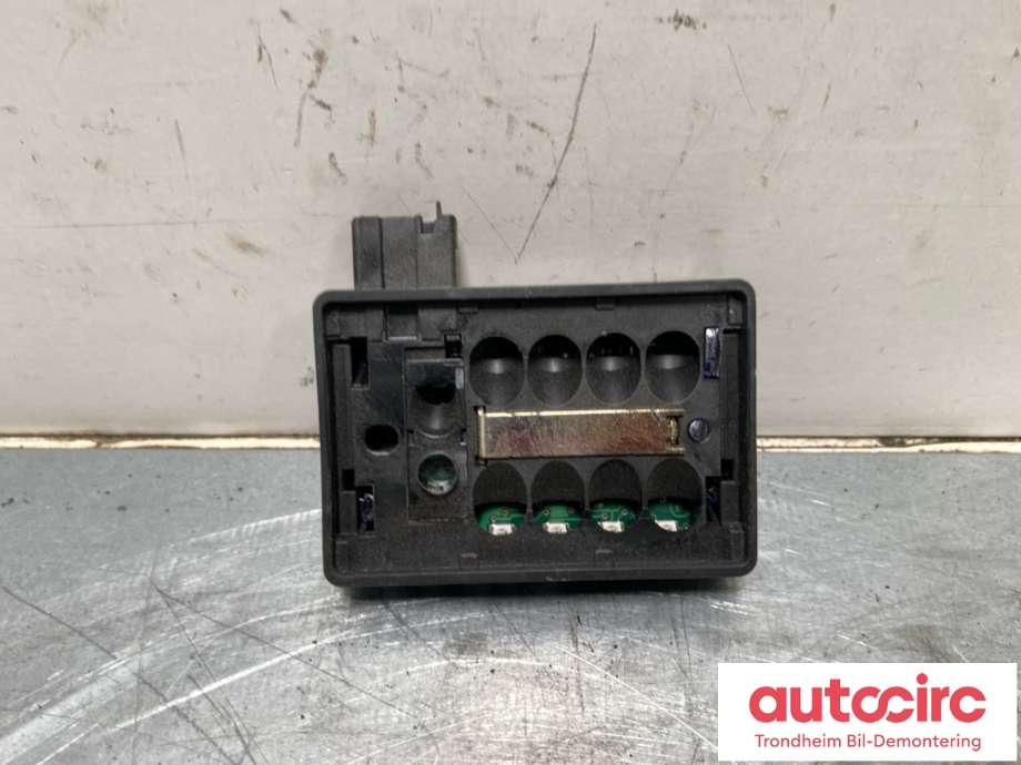 Sensor regnsensor til Land Rover Discovery, 2005-2009 (Type III)  (YDB500290)