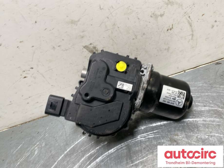 Viskermotor frontrute til Mercedes EQB 2022-->>  (A2478201101|)