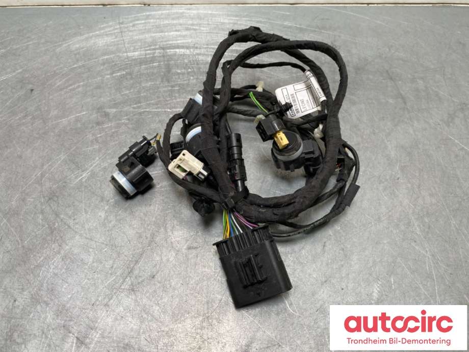 Parkeringssensor foran til BMW iX1 2023-->> (U11) (U11) (66 20 5 A1A 268|)
