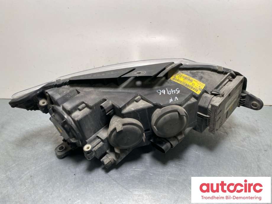 Frontlykt venstre xenon til VW CC 2008-2012 (PASSAT CC) (PASSAT CC) (3C8941753C|)
