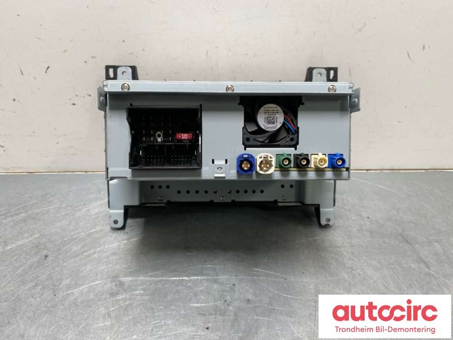 Bilstereo navigasjon til Mercedes Vito 2014-->> (W447) (W447) (A4479002919|)