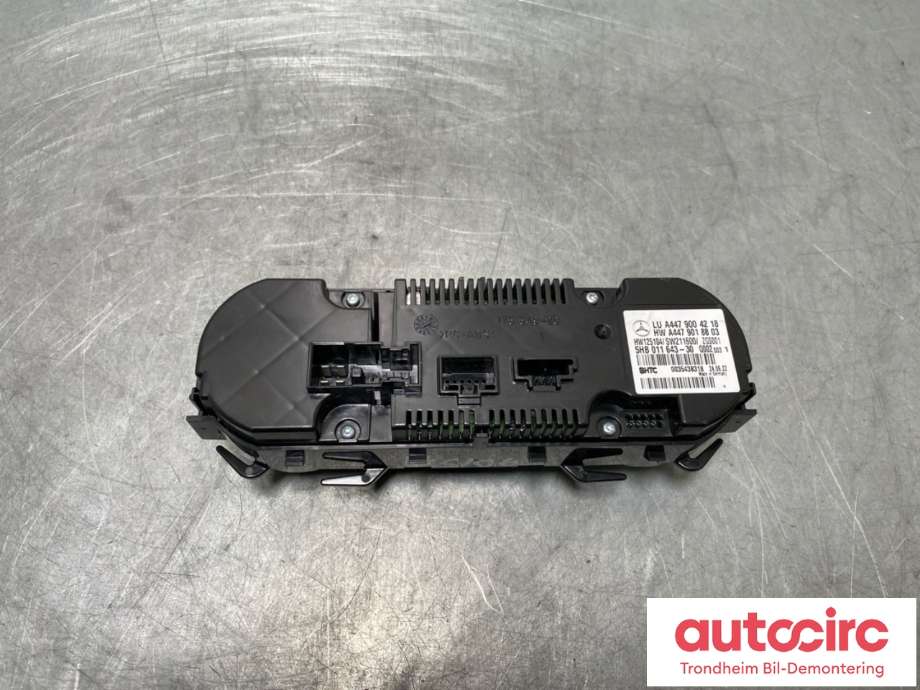 Varmeapparat betjening til Mercedes Vito 2014-->> (W447) (W447) (A4479004218|)