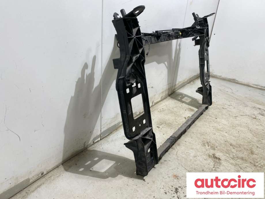 Frontplate til Audi e-tron 2018-->> (4KE 805 594|)
