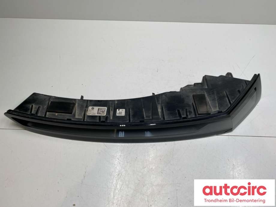 Baklykt høyre til BMW iX 2021-->> (I20) (I20) (63 21 5 A43 BC6|63 21 5 B52 634|)