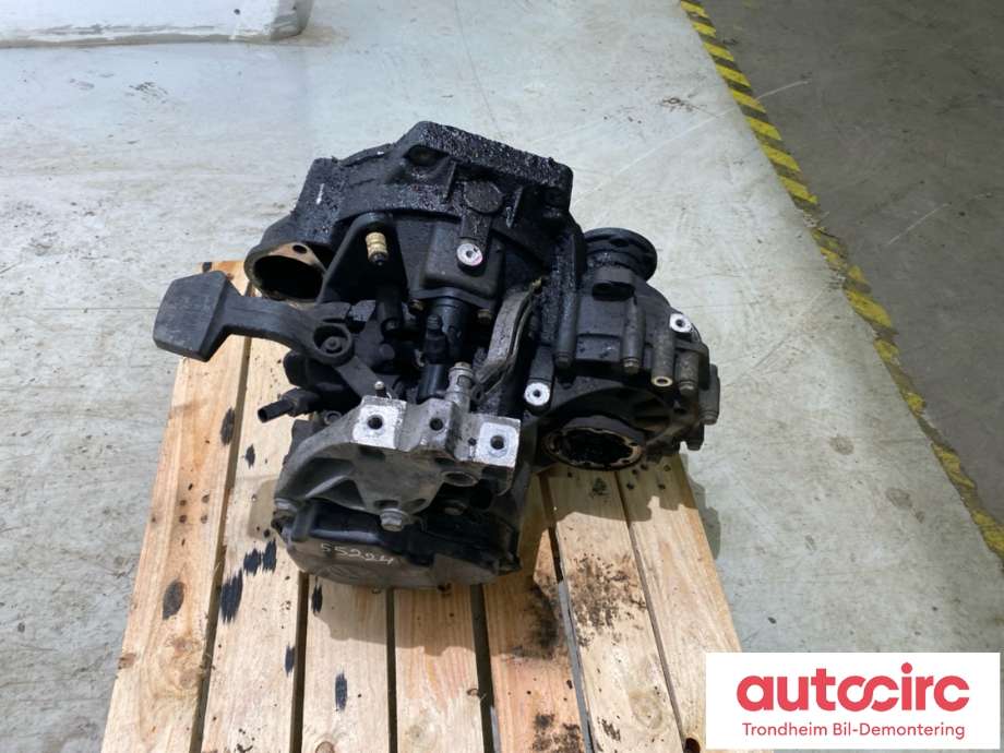 Girkasse manuell til Audi A3 2003-2008 (Type II, Fase 1) (0A4 300 045 M|0A4 300 045 MX|)