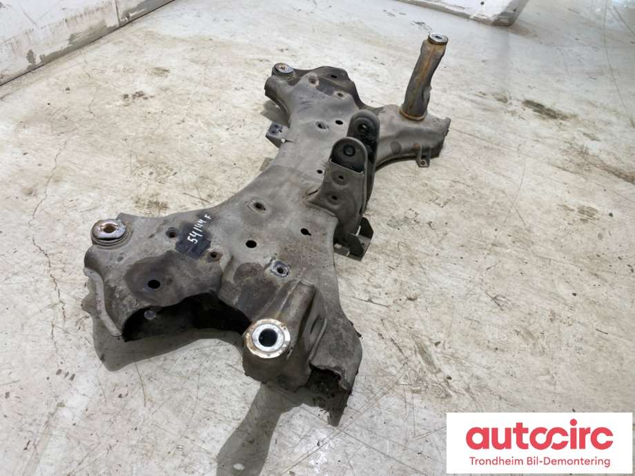 Travers foran hoved til Kia e-Soul 2019-->> (Type III) (62405J2000|62405-J2000|)