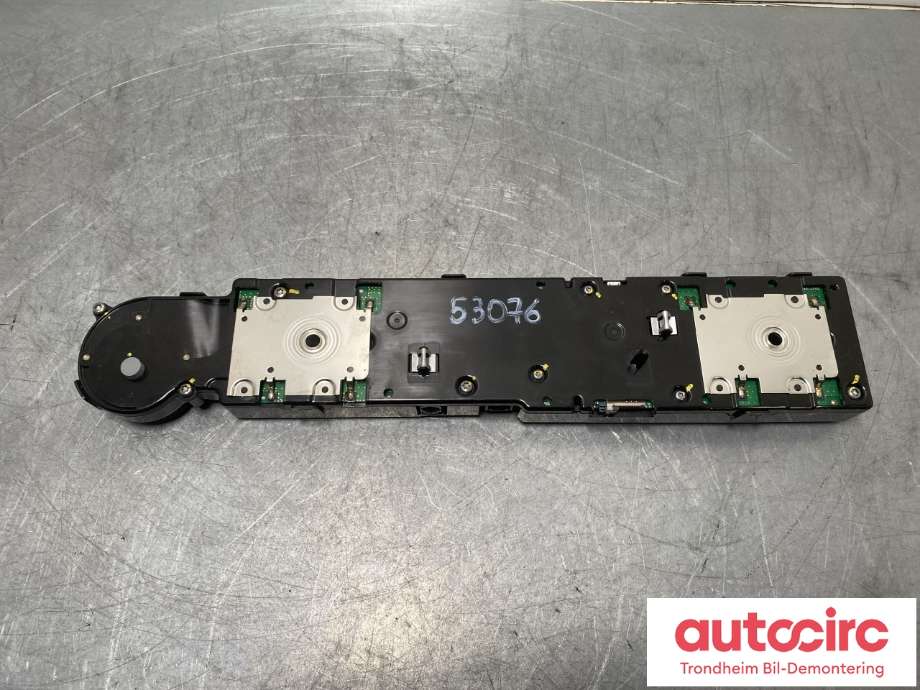 Styreenhet diverse til Tesla Model 3 2024-->> (Fase 2)  (1702588-S0-I|1702588-S0-J|)
