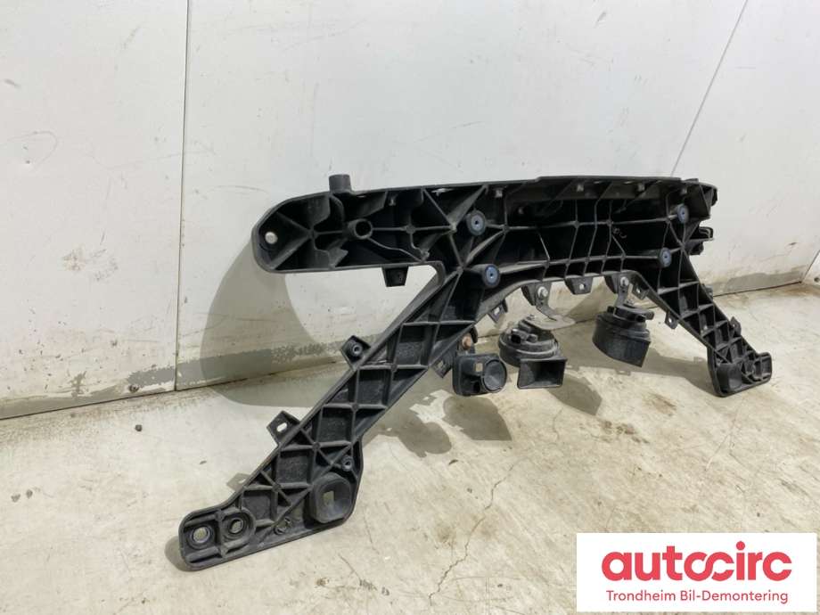 Frontplate til Tesla Model 3 2018-2023 (Fase 1) (1110240-00-B|)