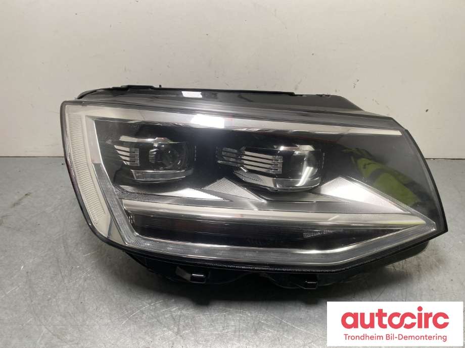 Frontlykt høyre full-LED til VW Transporter / Caravelle 2015-2019 (T6) (T6) (7E1941774|)
