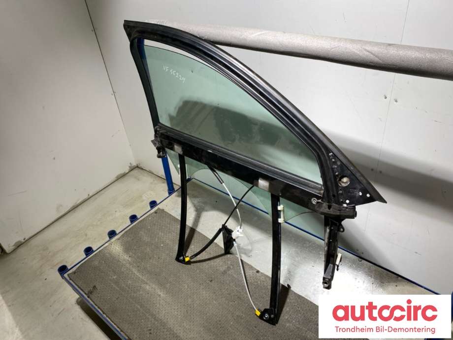 Ruteheis venstre foran til Audi A3 2003-2008 (Type II, Fase 1) (8P4 837 461 C|)