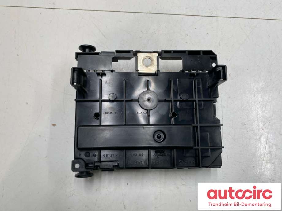 Sikringsboks motorrom til Peugeot 307 2001-2004 (Fase 1) (DELPHI|6500 CK|)