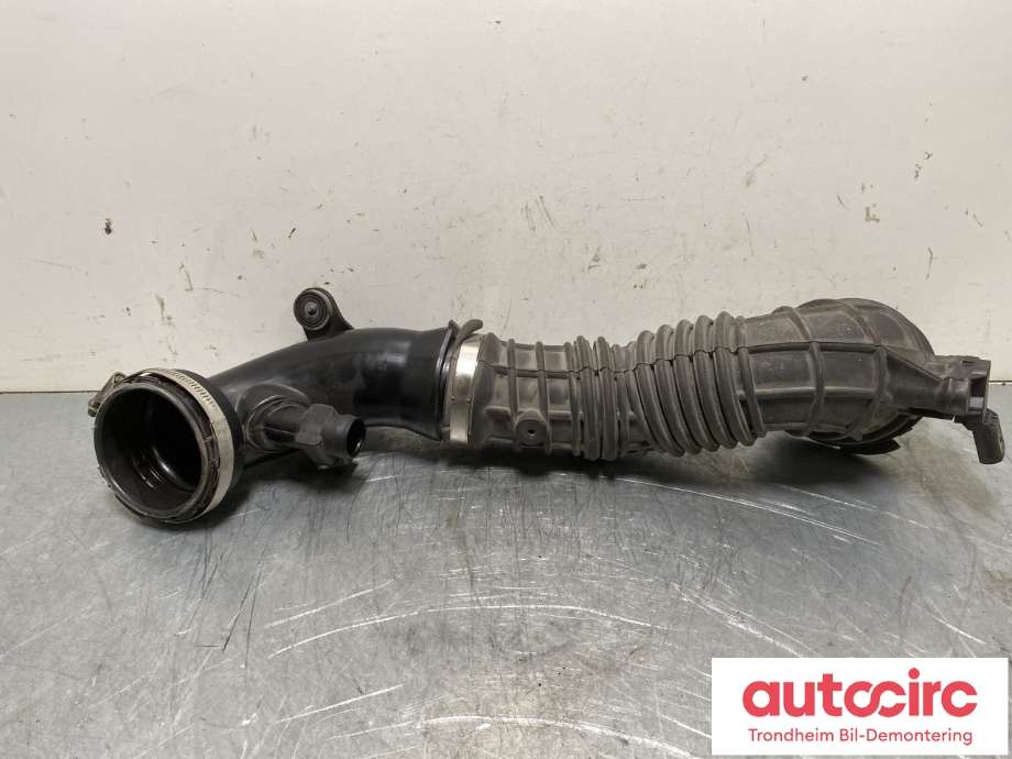 Luftslange innsug til VW Transporter / Caravelle 2015-2019 (T6) (T6) (7E0129654Q|)