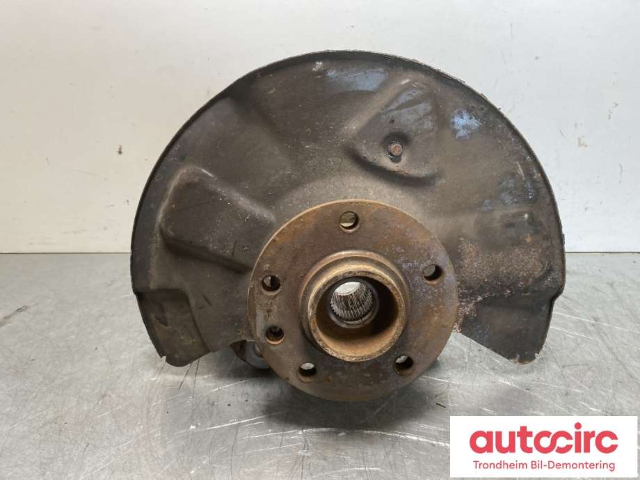 Hjulspindel venstre foran til VW Transporter / Caravelle 2015-2019 (T6) (T6) (7H0 407 257 G|)