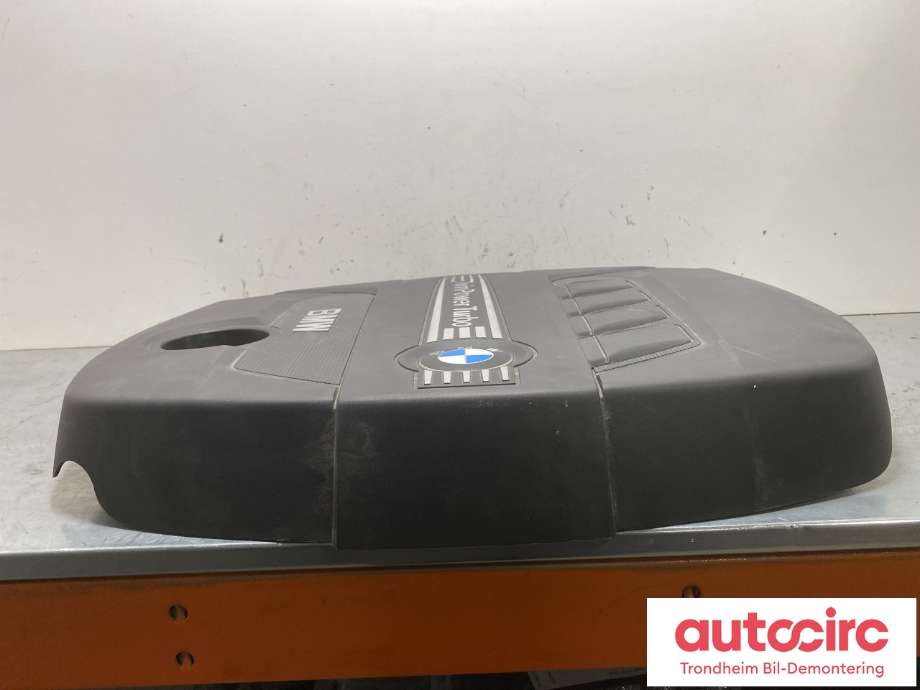 Motordeksel over motor til BMW 5-Serie 2010-2017 (F10/F11) (F10/F11) (11 14 8 510 475|)