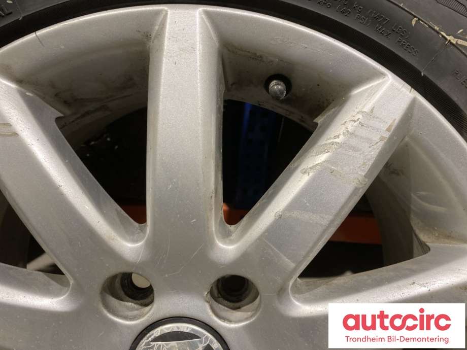 Hjulsett aluminium vinter til VW CC 2008-2012 (PASSAT CC) (PASSAT CC) (16 TOMMER|205/55/R16 94T|PROD:2425|8MM)