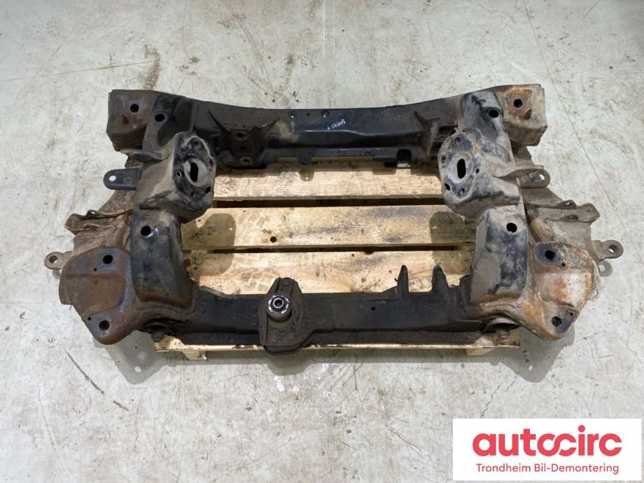 Travers foran hoved til Toyota Hiace 2007-2012 (Fase 3) (51210-26021|5121026021|)