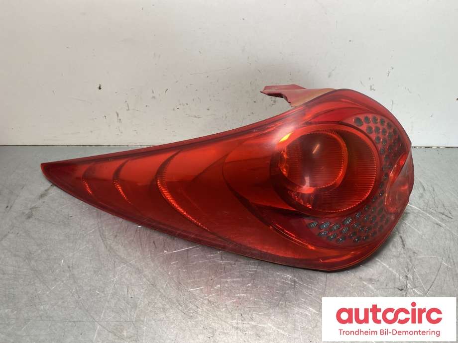 Baklykt venstre til Peugeot 207, 2006-2012  (6350 CT)