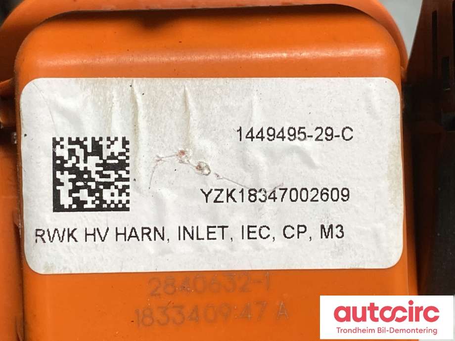 Batterilader inntak/luke til Tesla Model 3 2018-2023 (Fase 1)  (1490374-20-E|1490374-20-F|1490374-20-G)