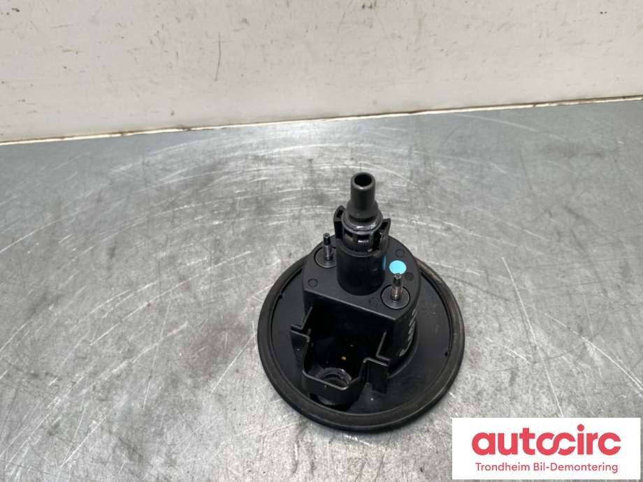 Emblem til BMW iX 2021-->> (I20) (I20) (PÅ BAKLUKE|51 14 9 492 156|)