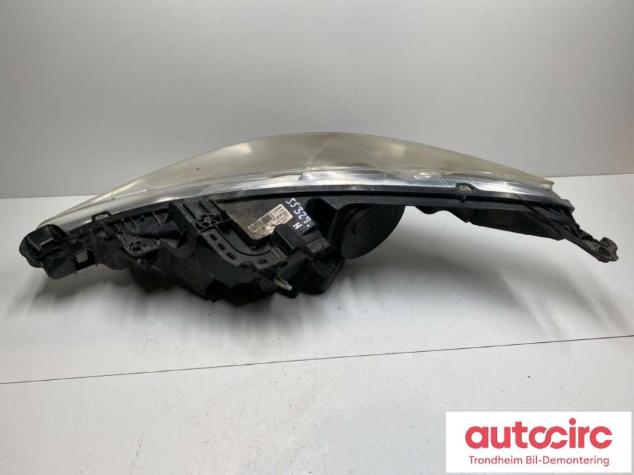 Frontlykt høyre halogen til Peugeot 207 2006-2012  (9649986180|6206 95|)