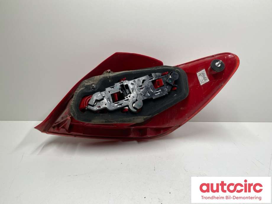 Baklykt venstre til Peugeot 307 2001-2004 (Fase 1)  (6350 P3|6351 P3|)