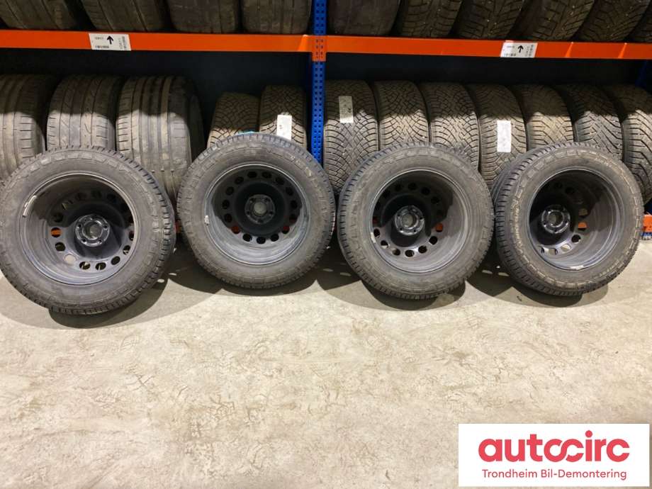 Hjulsett stål sommer til Opel Vivaro C 2020-->> (16TOMMER|215/65/R16C 106/104T|PROD:0222|7MM)